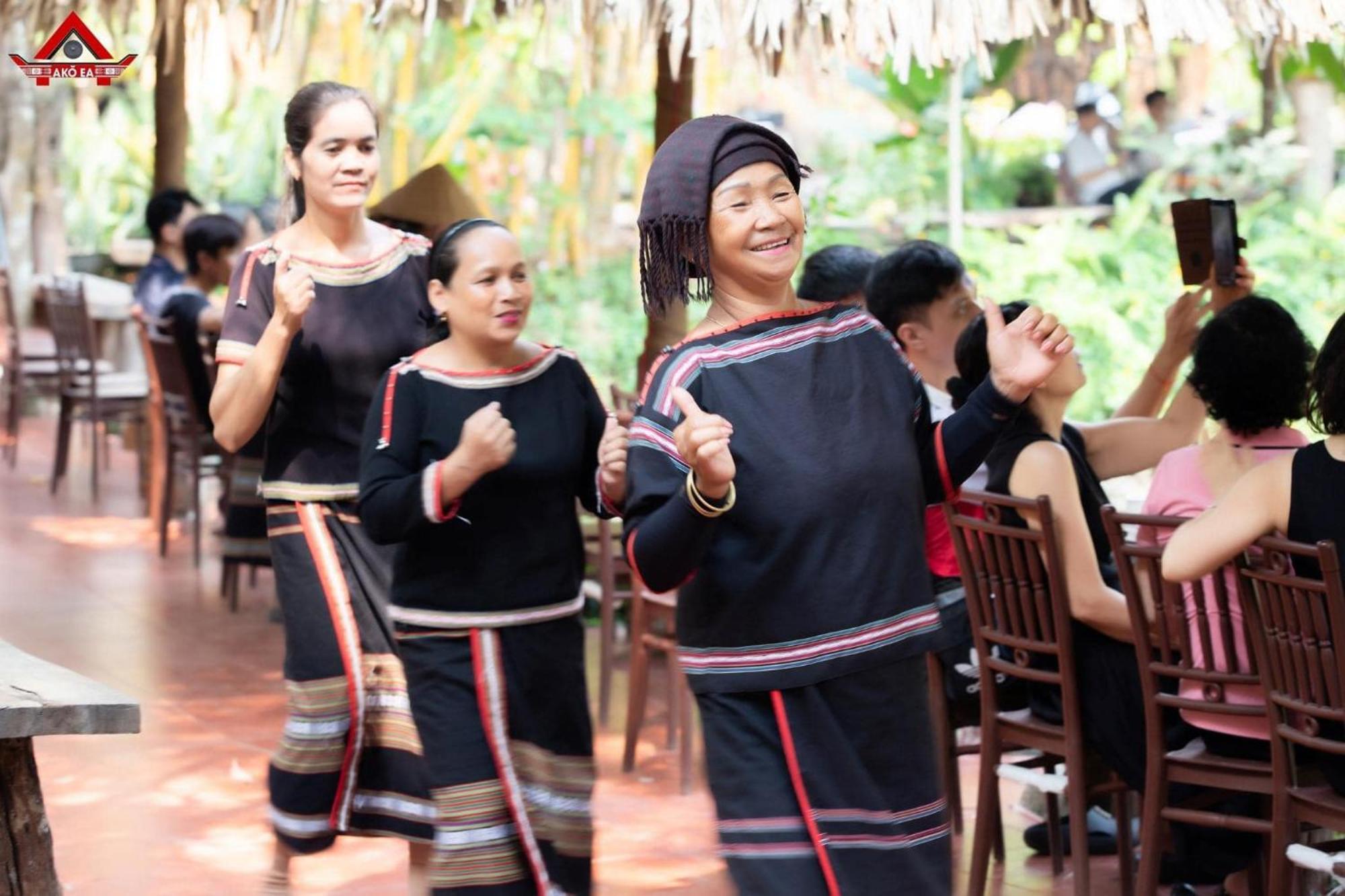 Homestay Ako Ea Buon Dha Prong ภายนอก รูปภาพ